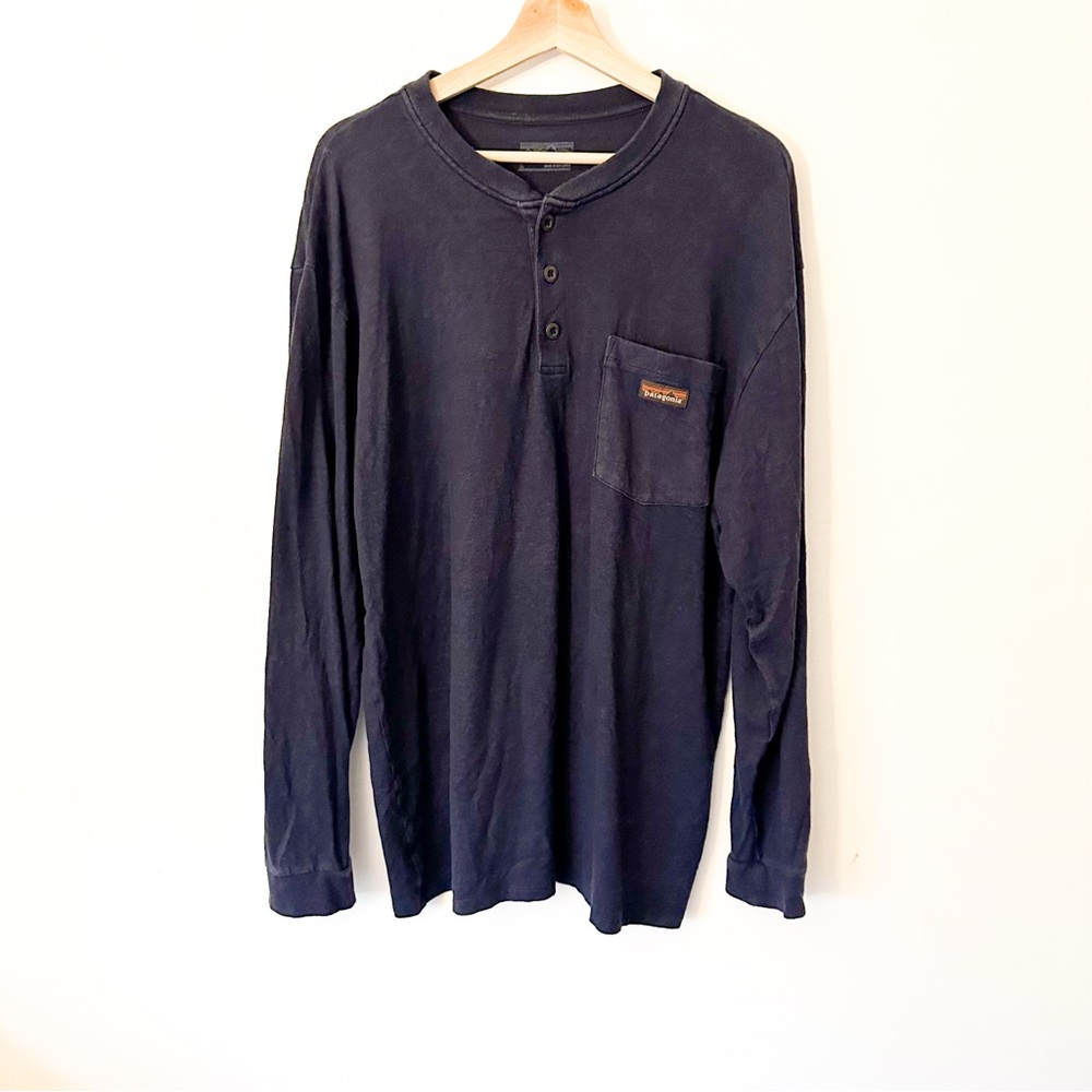 ⭐️ Patagonia | Men's Navy Long Sleeve Henley Shirt
